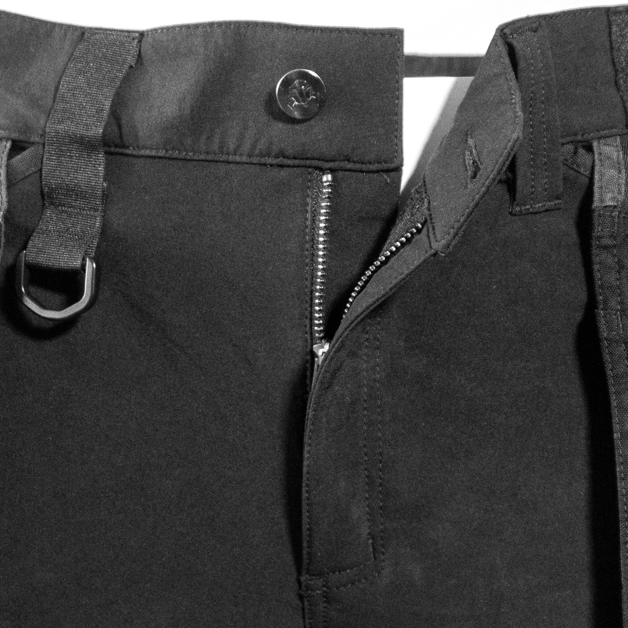 Pantalón Técnico  HØYLAND H4.4 by BERSERKER